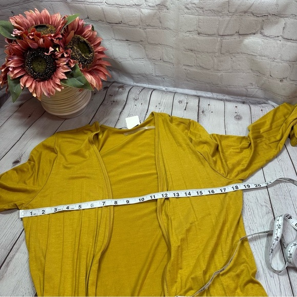 NWT Annabelle boutique light weight knit Mustard duster cardigan w/ pockets S - Picture 9 of 9